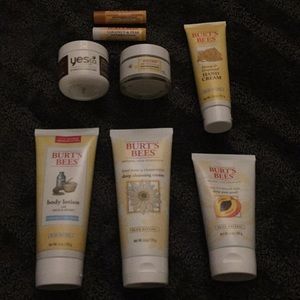 Burt’s bees skin care set